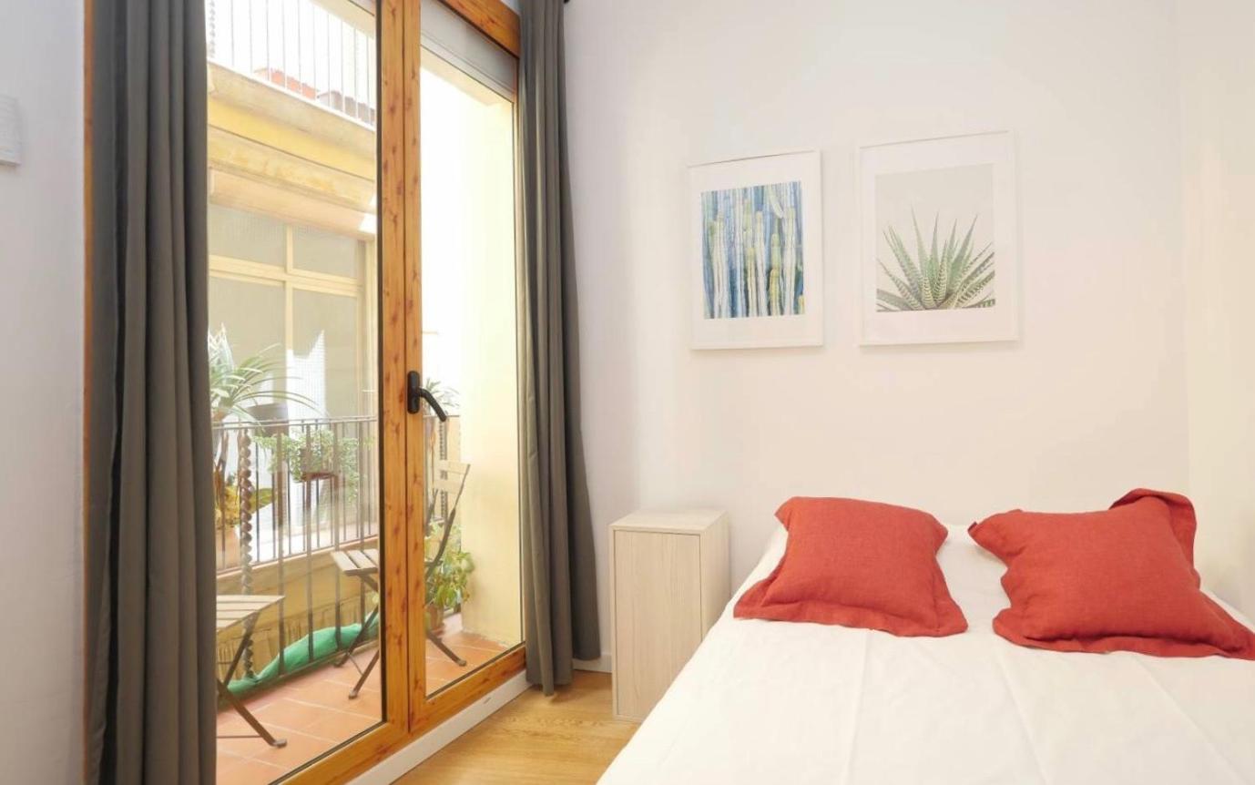 Unique Living Born Apartments & Studios Barcelona Exteriör bild